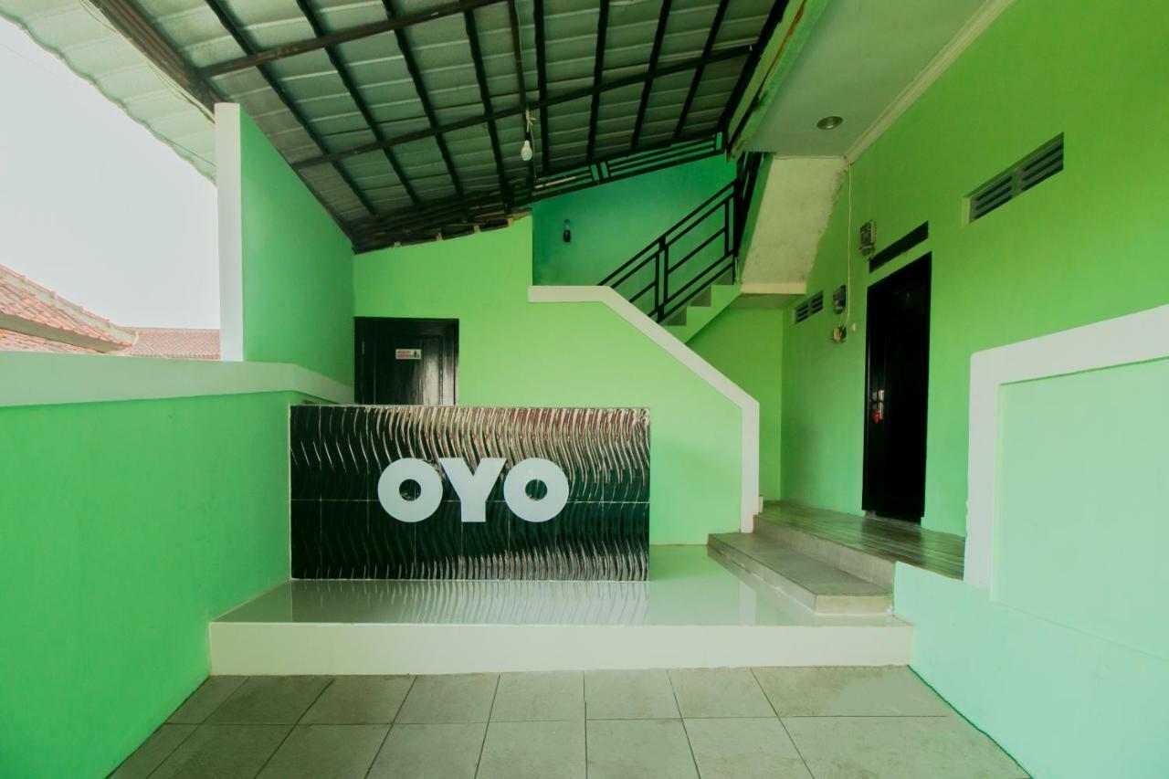 Oyo 1014 Bettah Coba 2 Sukabumi Hotel Kültér fotó